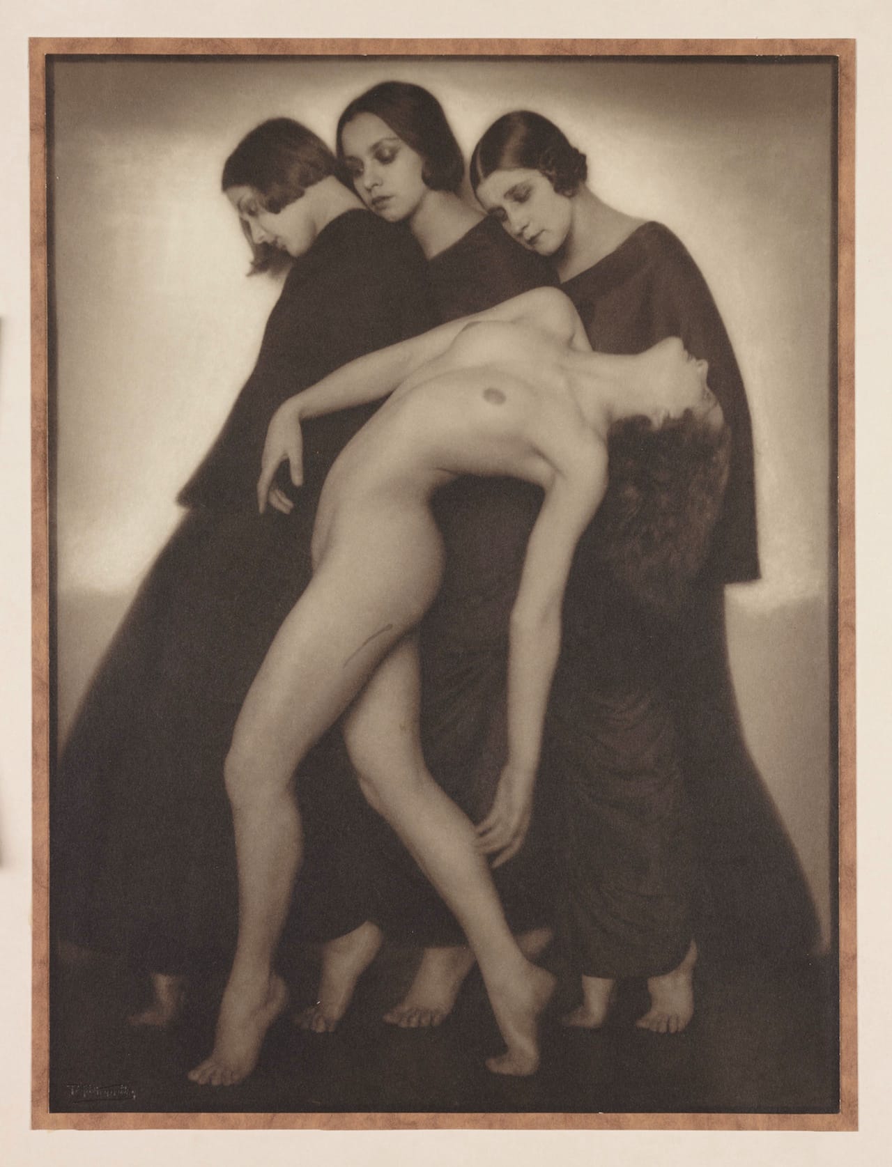 2003_5001_13864, 23/10/02, 11:14 am, 8C, 6100x5114 (380+2040), 112%, bent 6 stops, 1/30 s, R52.5, G52.9, B97.8