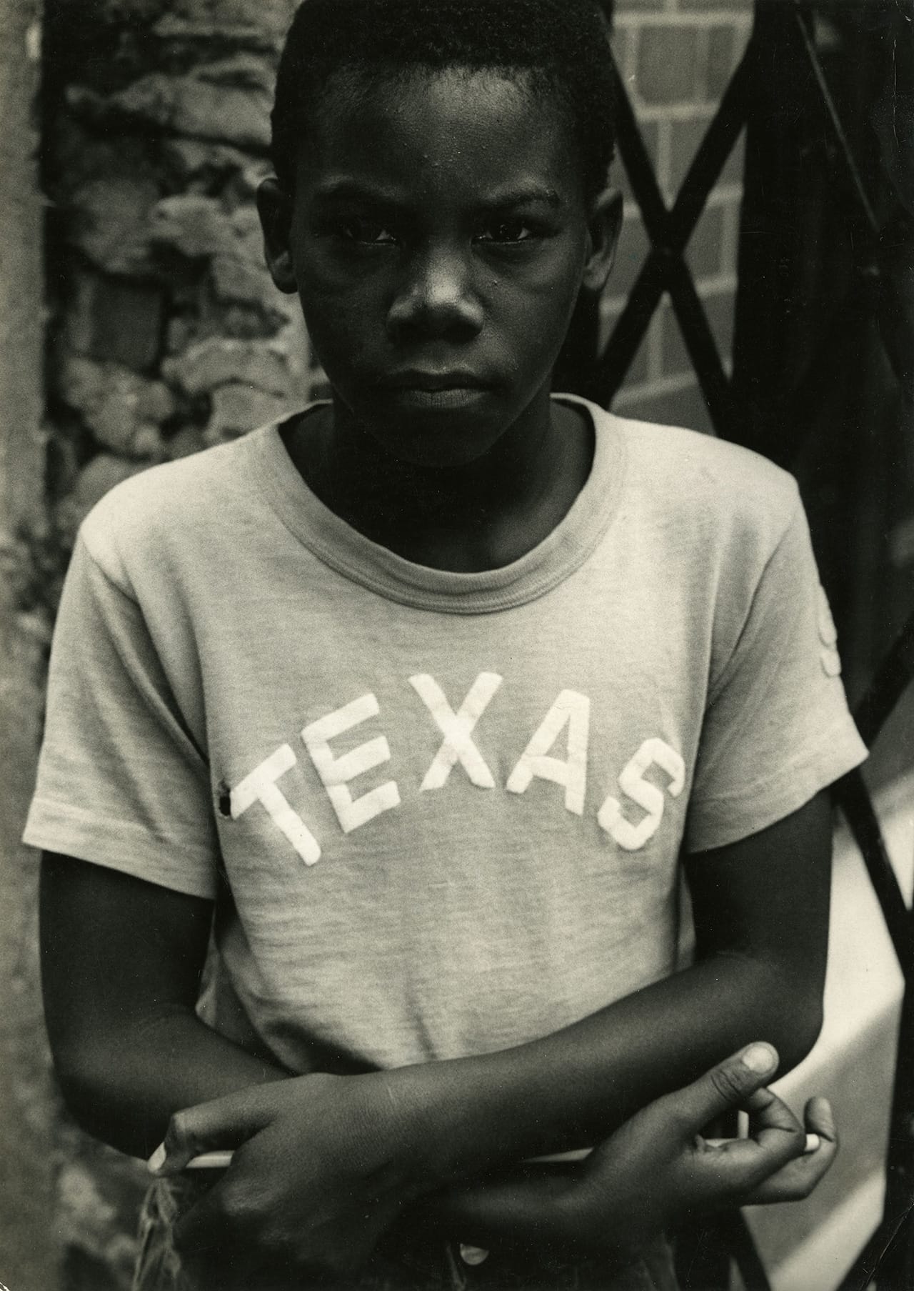 Louis Draper, "Texas Boy, New York" (c. 1965), vintage gelatin silver print, printed c. 1965, 9.75 x 6.33 inches