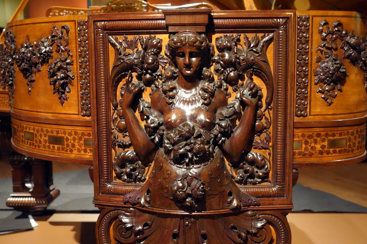 The 1882 Steinway with case by George A. Schastey installed at the Metropolitan Museum of Art (photo by the author for Hyperallergic)