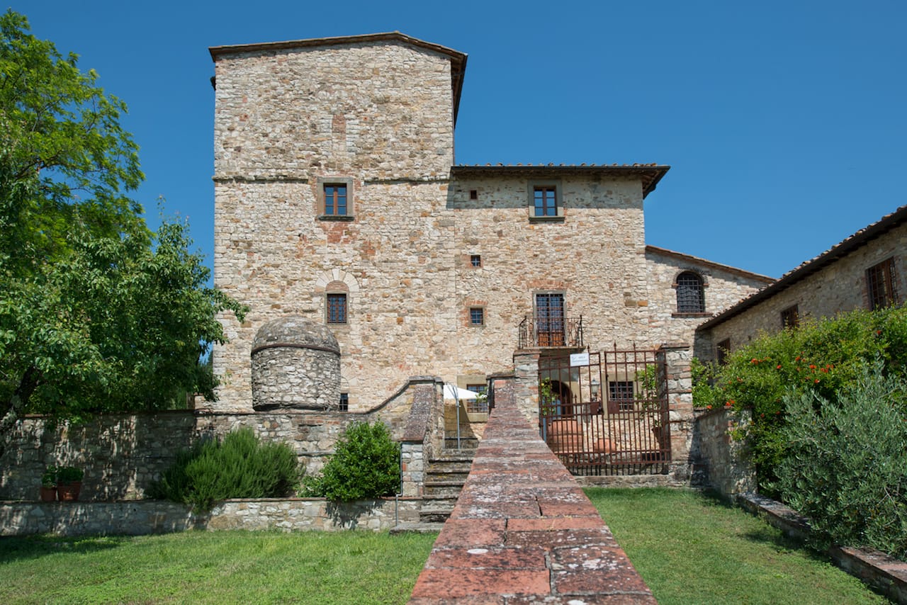 Villa Michelangelo (all images courtesy Handsome Properties)