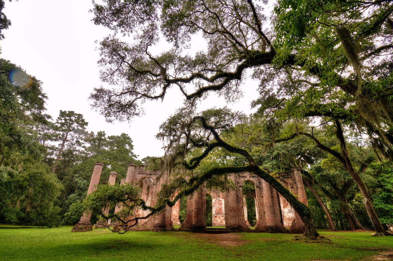 Sheldon Church Ruins in Beaufort County, South Carolina (photo by MFer Photography/Flickr)
