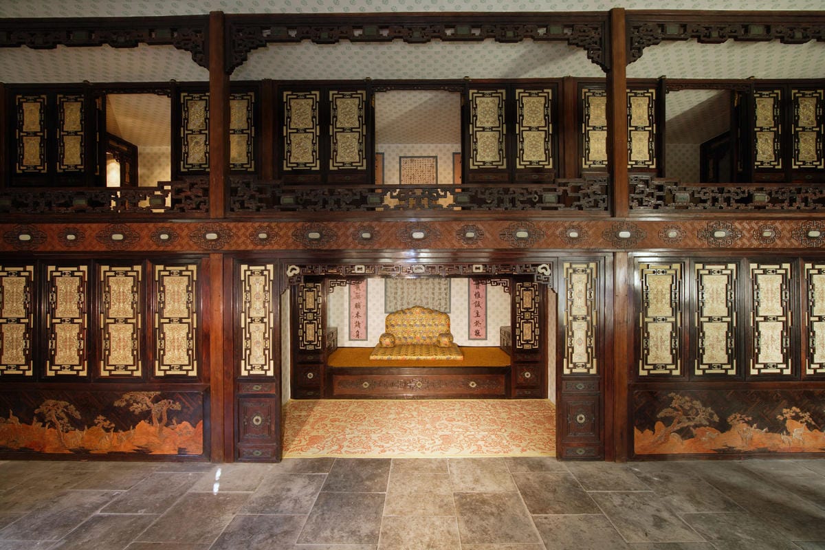 Post-restoration interior at Juanqinzhai (2008) (photo by Si Bing/Palace Museum)