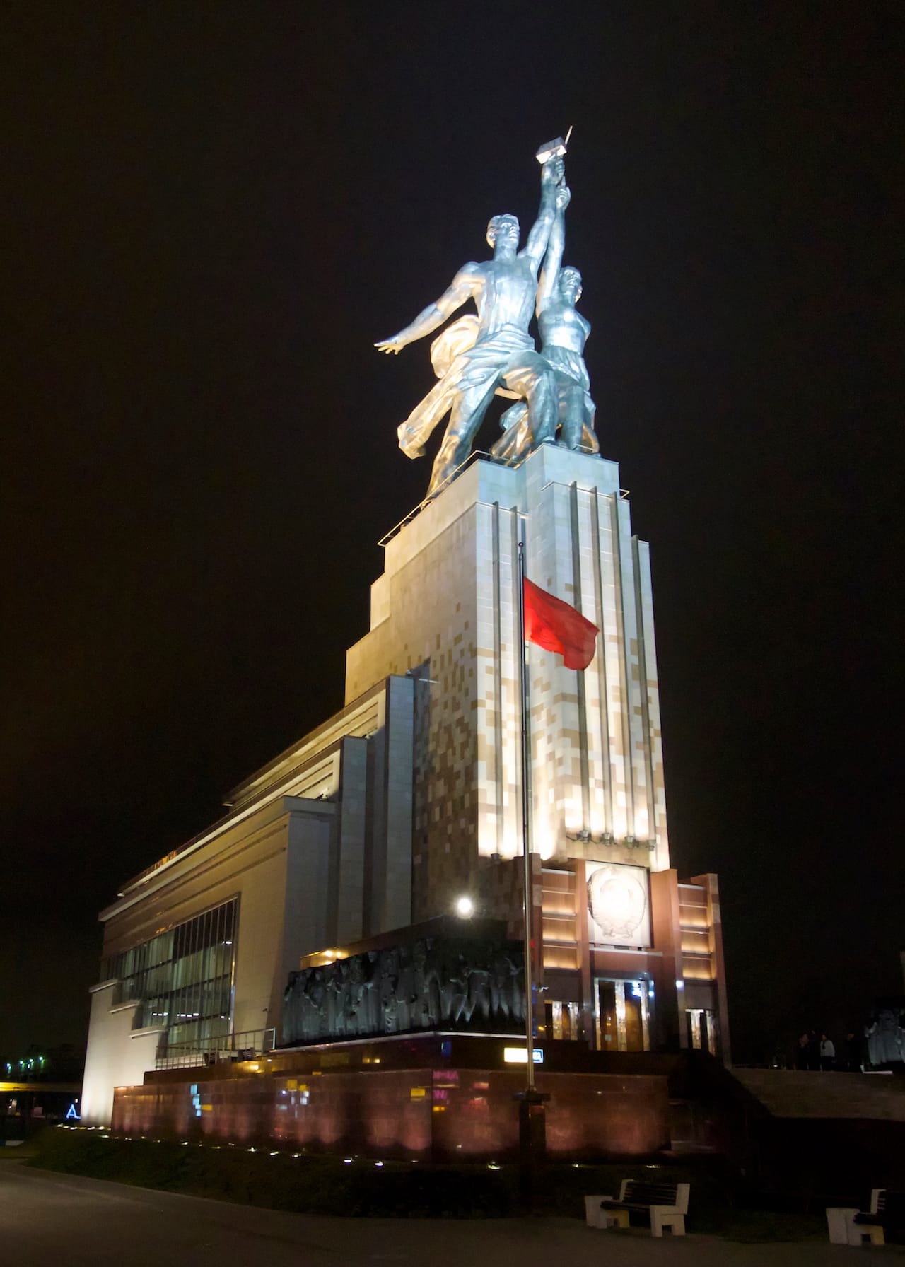 Vera Mukhina's "Worker and Kolkhoz Woman" atop the Worker and Kolkhoz Woman Museum in Moscow (photo by Clay Gilliland, via Wikimedia Commons)