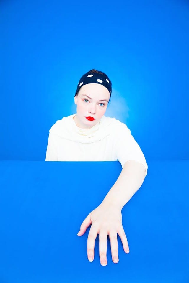 Anna Friemoth, "Handmaiden" (2015) (image courtesy of the artist and Gallery 151) 