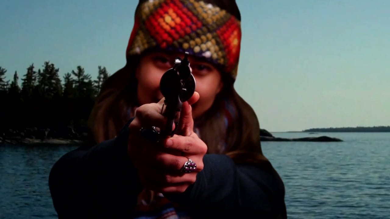 INAATE/SE/ [it shines  a certain way. to a certain place./it flies. falls./]