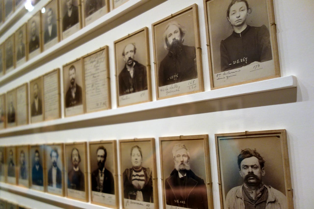 Crime Stories: Photography and Foul Play