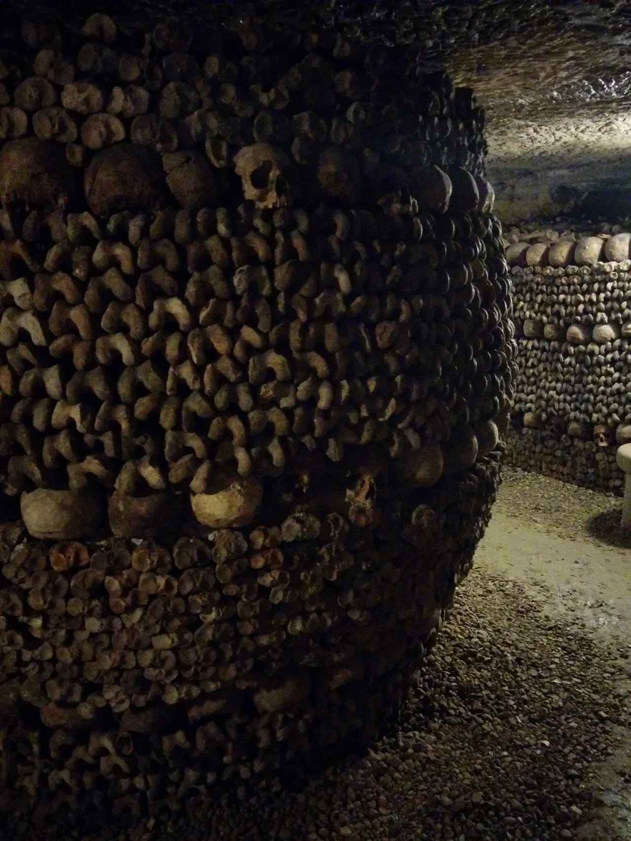 General view of a bone chamber in the Paris Catacombs (photo by André Arden)