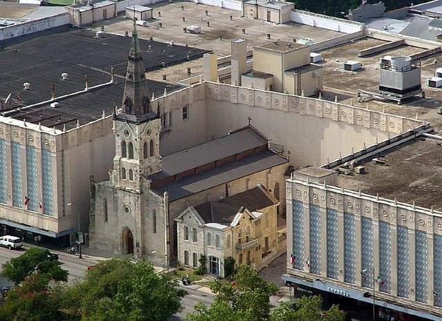 St. Joseph Catholic Church in San Antonio, Texas (via Wikimedia)