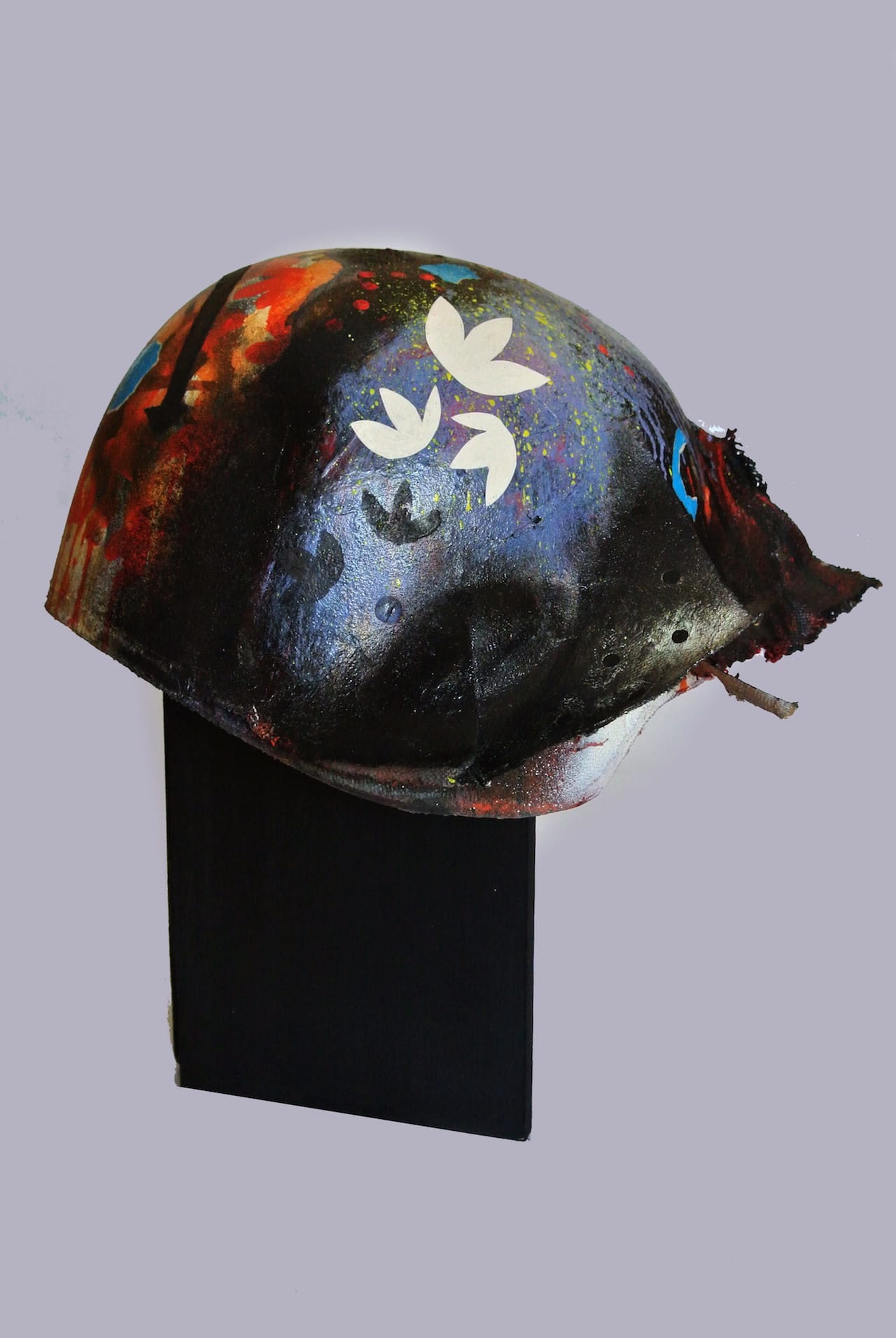 Dilan Abidin, "Helmut" (2015) (photo courtesy the artist) (click to enlarge)