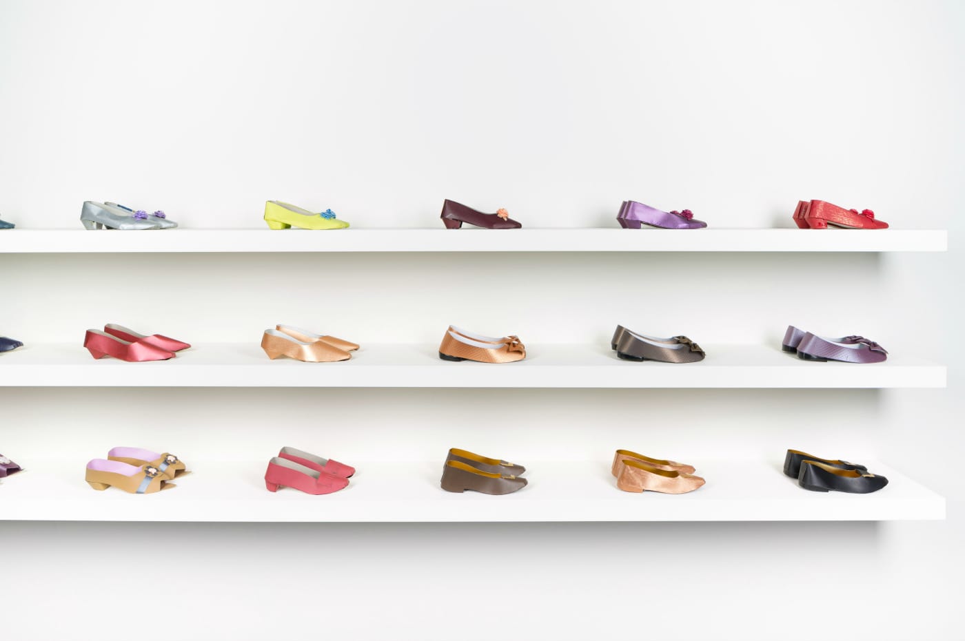 Cardboard women's shoes (photo by Adrian Sauer, courtesy private collection)