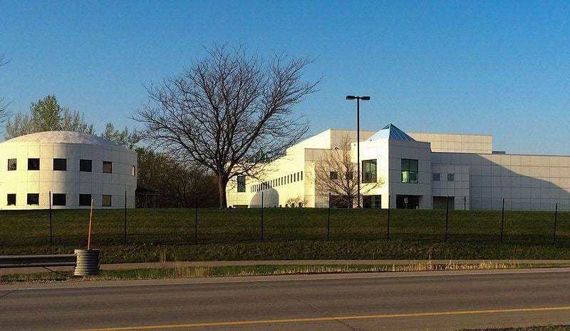 Prince's Minnesota home and studio is known as "Paisley Park." (Bobak Ha'Eri via Wikimedia Commons) Read more: http://www.smithsonianmag.com/smart-news/princes-paisley-park-studios-will-become-museum-180958920/#o3o20tPkoShGRfKY.99 Give the gift of Smithsonian magazine for only $12! http://bit.ly/1cGUiGv Follow us: @SmithsonianMag on Twitter