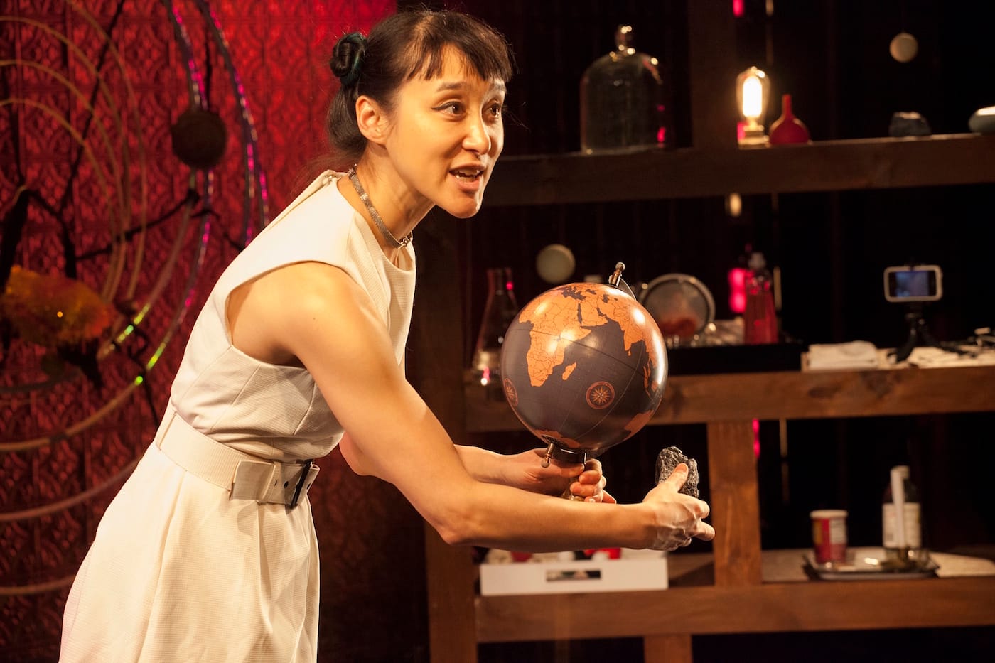 Hai-Ting Chinn in 'Science Fair: An Opera With Experiments' (© Kate Milford)