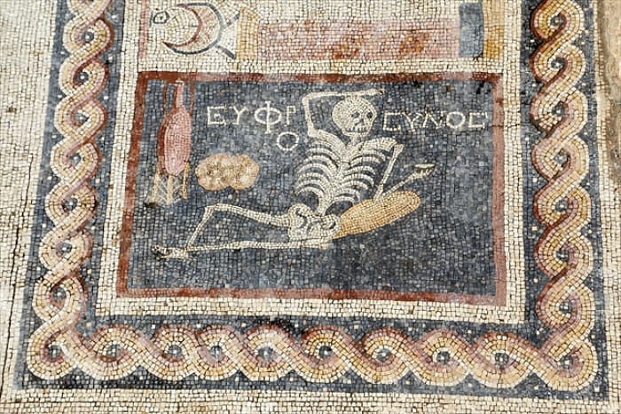 2,400 year-old mosaic discovered in Hatay, Turkey (photo by Halit Demir, © Andalou Agency)