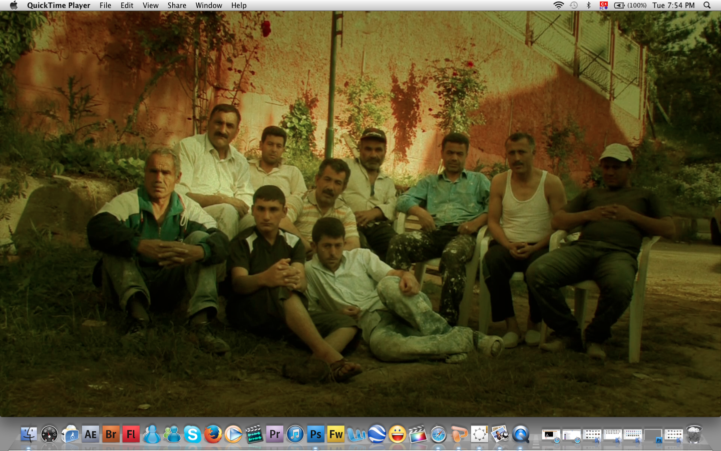 Özgür, "We Are the Builders" (2013), 11.45 min.