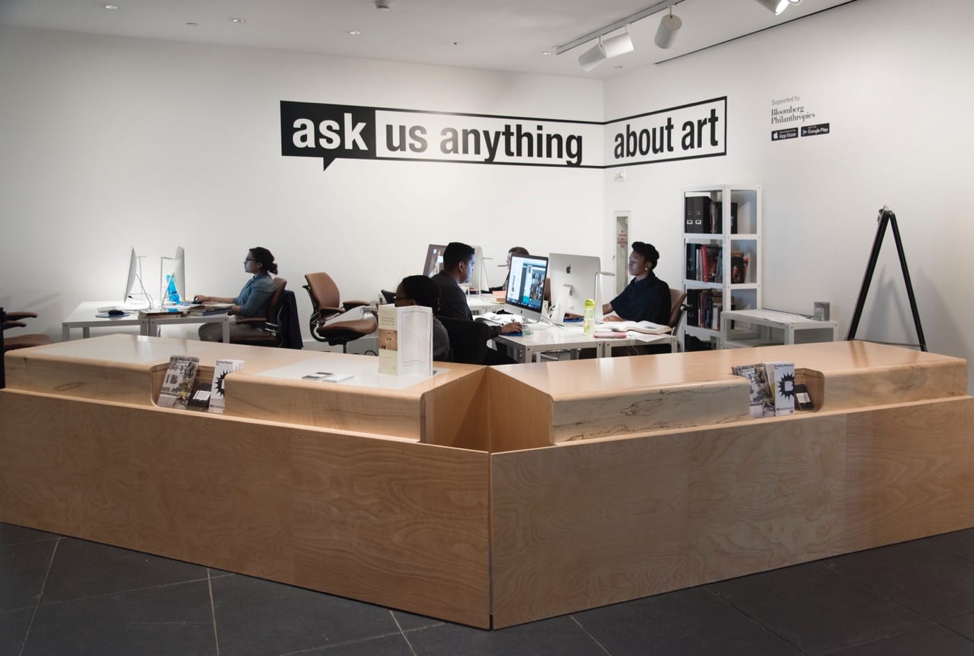 The ASK station. Photo by Jonathan Dorado.