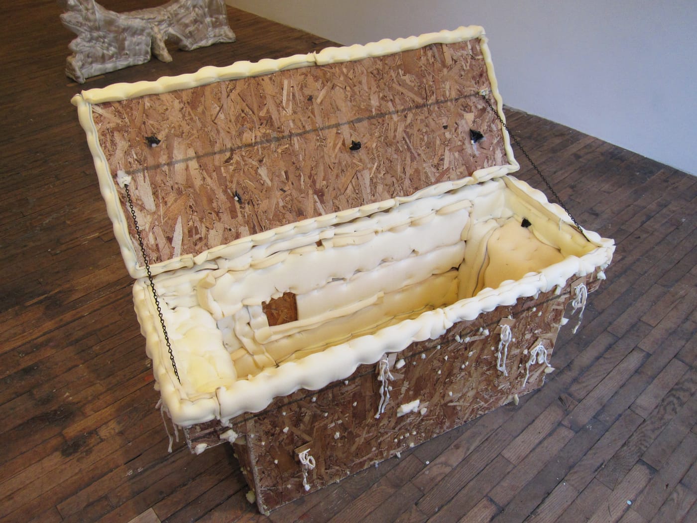 Jessi Reaves, "Trunk Bed Box (Weather)" (2016)