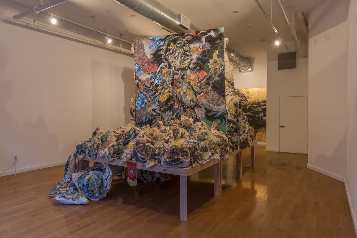 Hyon Gyon, "Headcount" (2016) (all images courtesy Shin Gallery)