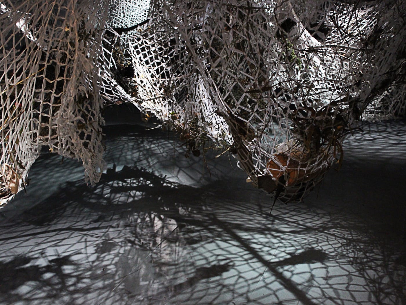 Sara Jimenez, "Abyssal" (2016), installation of varying dimensions. Photos by the artist, courtesy of Five Myles gallery