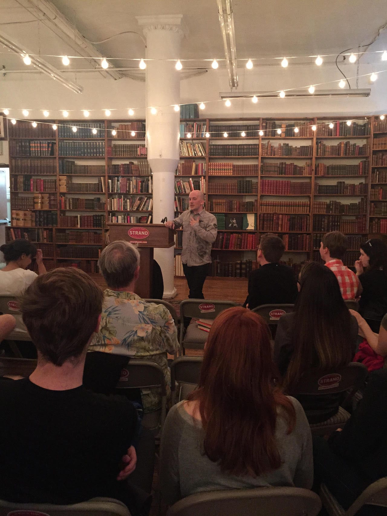 Geoffrey Klock lectures about Oscar Wilde (photo by author for Hyperallergic)