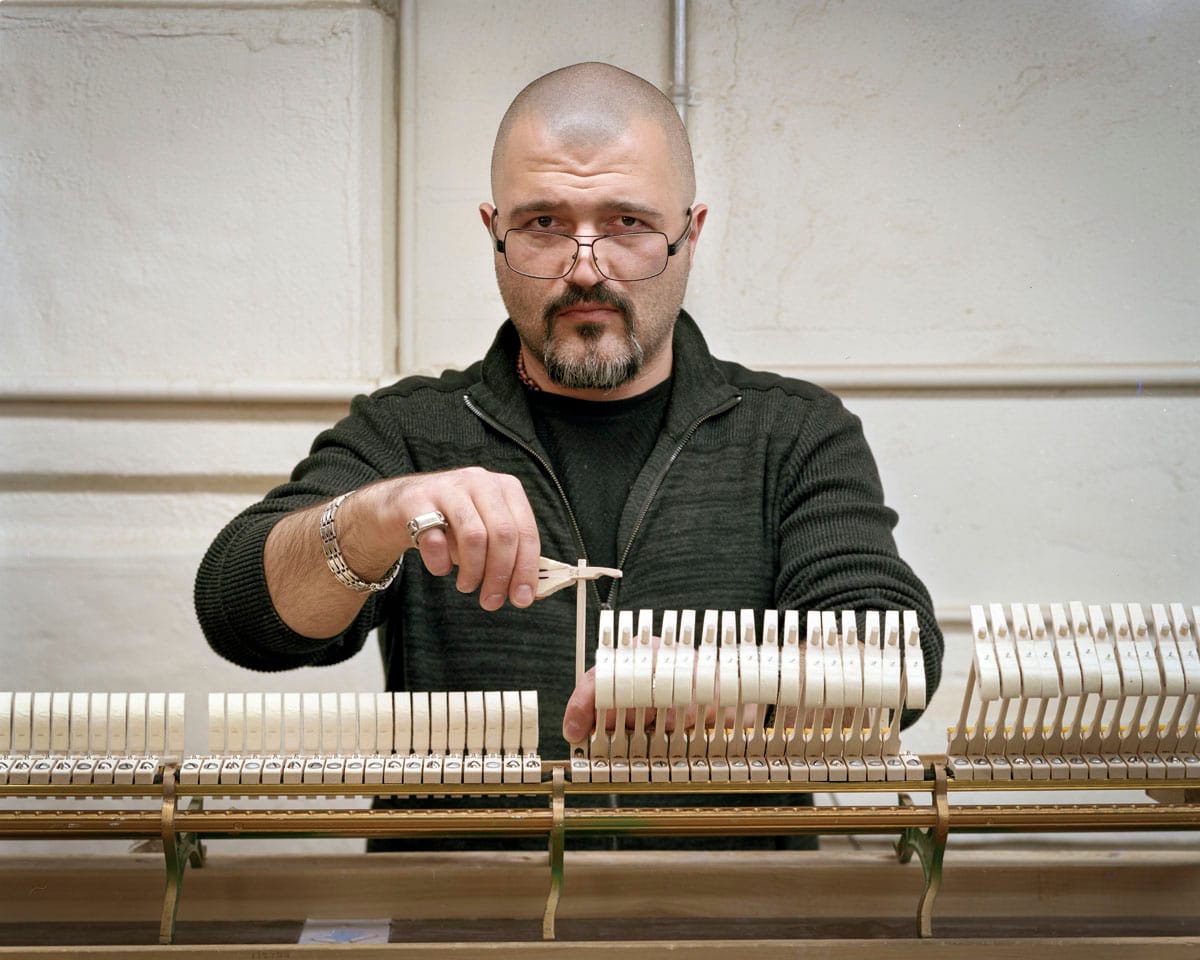 Photograph from 'Making Steinway' (2011-15) (© Christopher Payne)