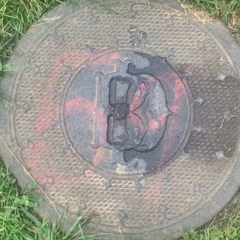NYC manhole cover