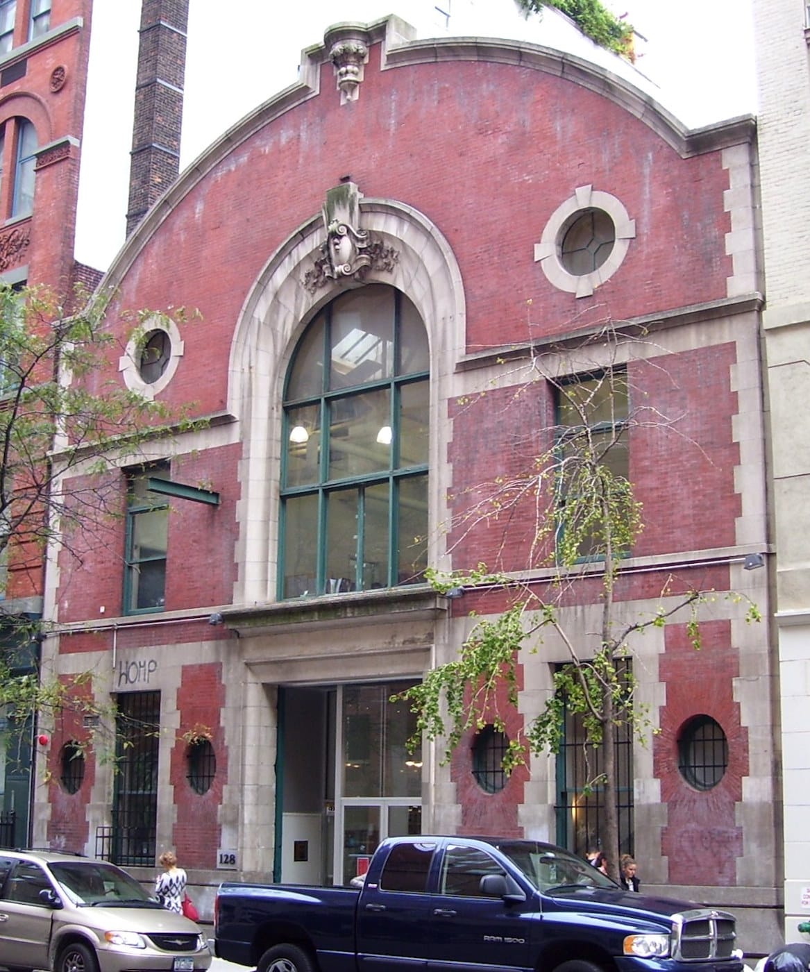 The Peridance Capezio Dance Center in the former East Village studio of Frank Stella (photo by Beyond My Ken/Wikimedia)