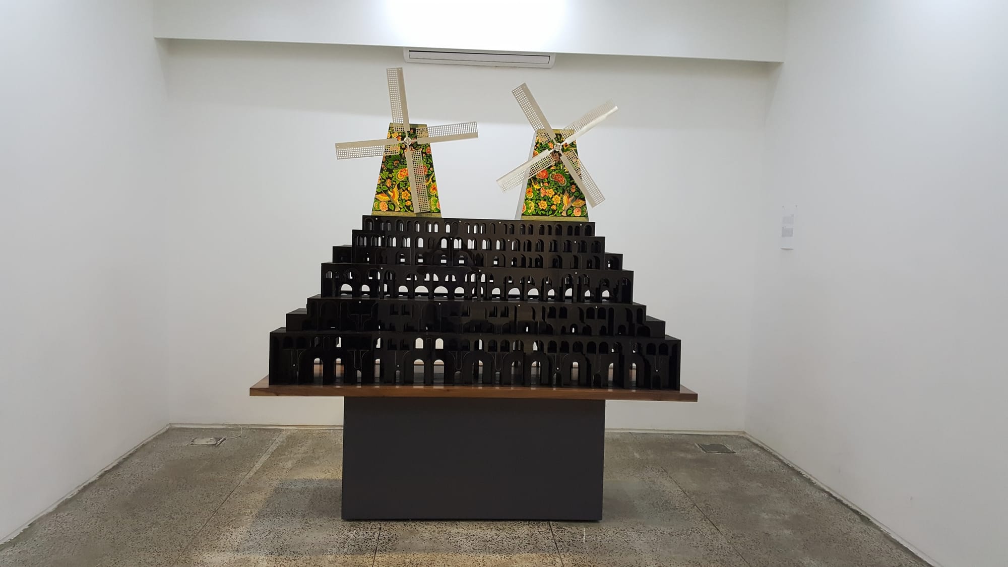 Shahab Fotouhi & Arash Mozafari at Ab Anbar