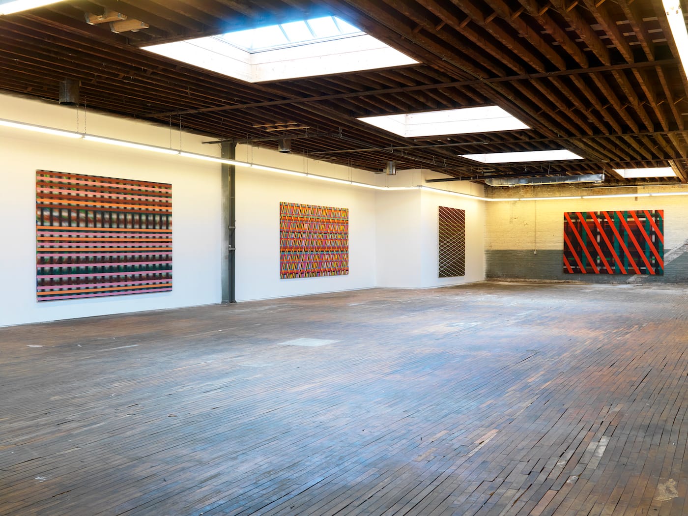 Installation view of 'Sean Scully: Circa 70' (courtesy Cheim & Read, New York)