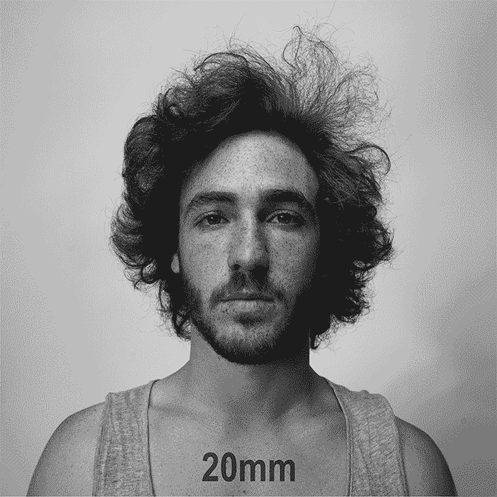 Photographer Dan Vojtech creates a gif on how focal length affect the shape of the face. A fascinating experiment. (via danvojtech.cz)