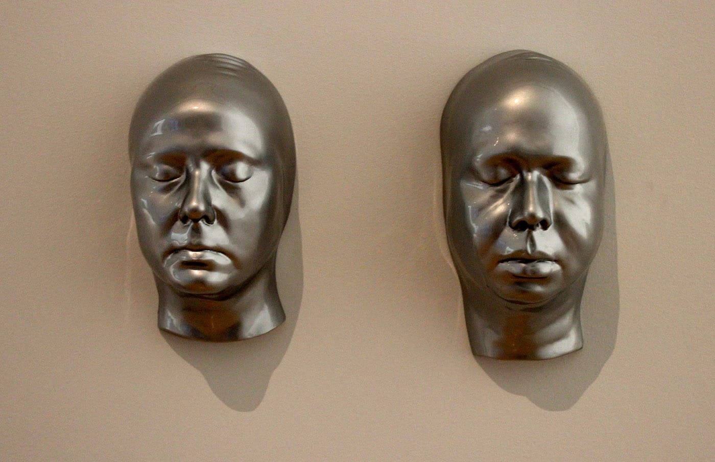 Tayeba Begum Lipi, "Lullaby" (2014), fiberglass with paint and audio on headphones, 2:14 min