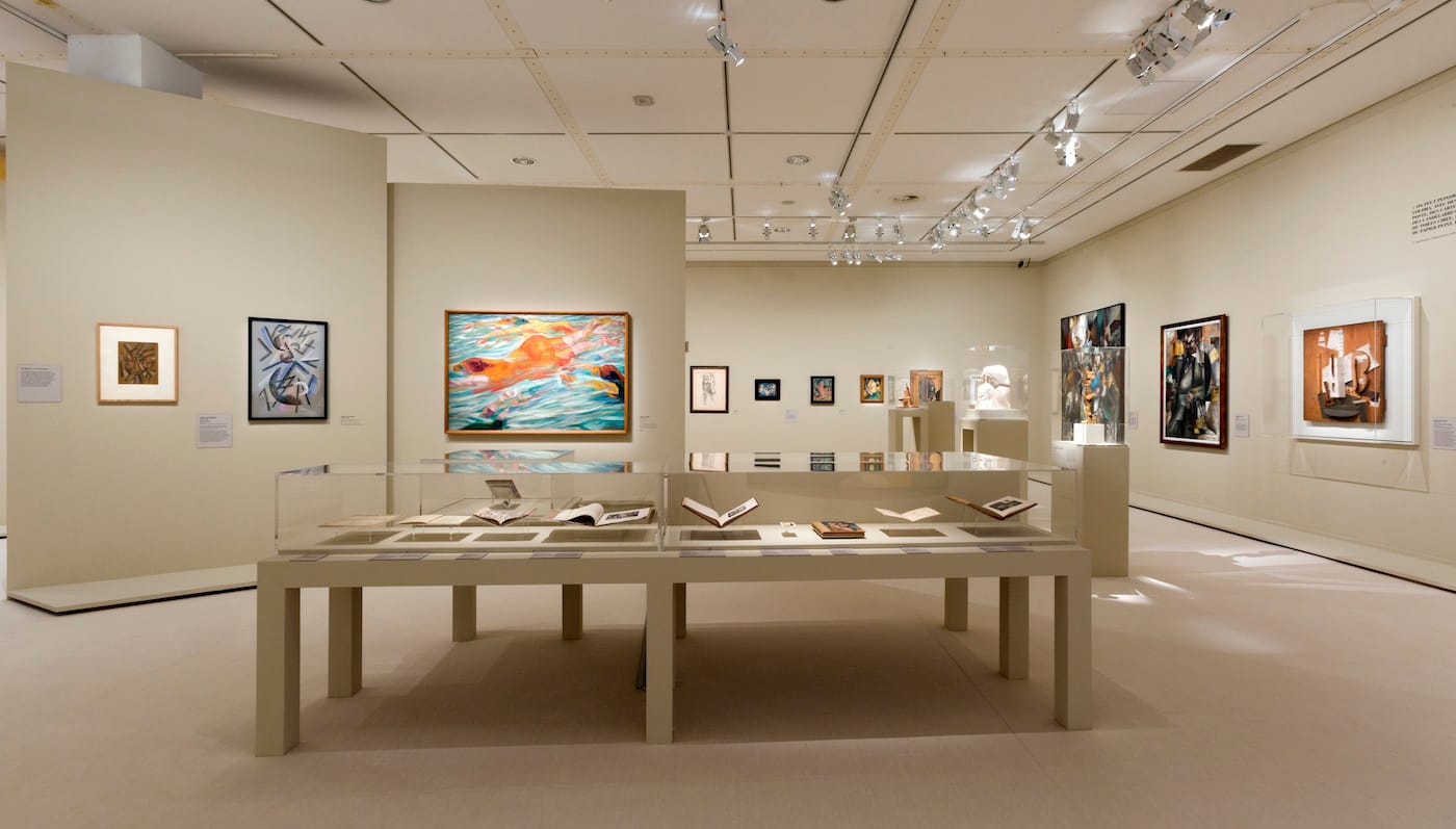 Installation view of 'Apollinaire, le regard du poète' at the Musée de l'Orangerie (© Musée de l'Orangerie, photo by Sophie Boegly)