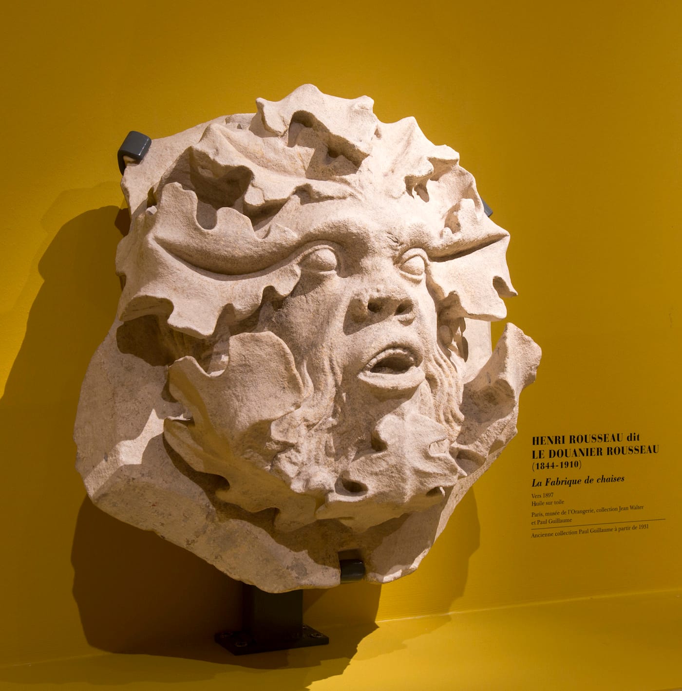 Installation view of 'Apollinaire, le regard du poète' at the Musée de l'Orangerie (© Musée de l'Orangerie, photo by Sophie Boegly)