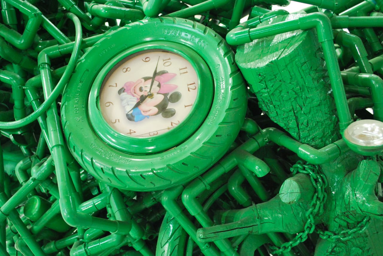 Detail shot of "Lane" (2016) by Meas Sokhorn. 