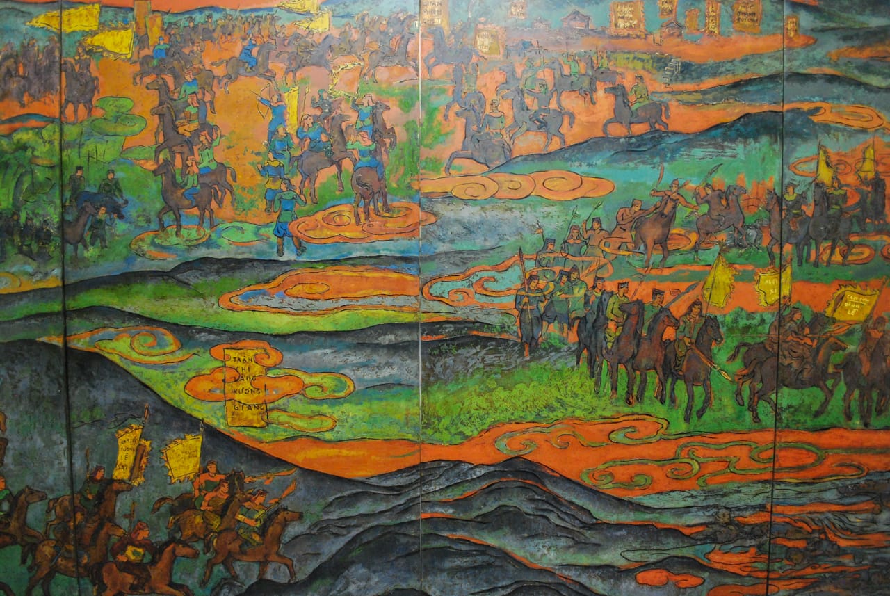 Quach Phong , "Sketching Vietnamese History, Phase 1; Tot Dong/Chuc Dong Battles (1426) and Chi Lang/Xuong Giang Battles (1427)" (2016), laquer on wood, 1.2 x 7.2m.