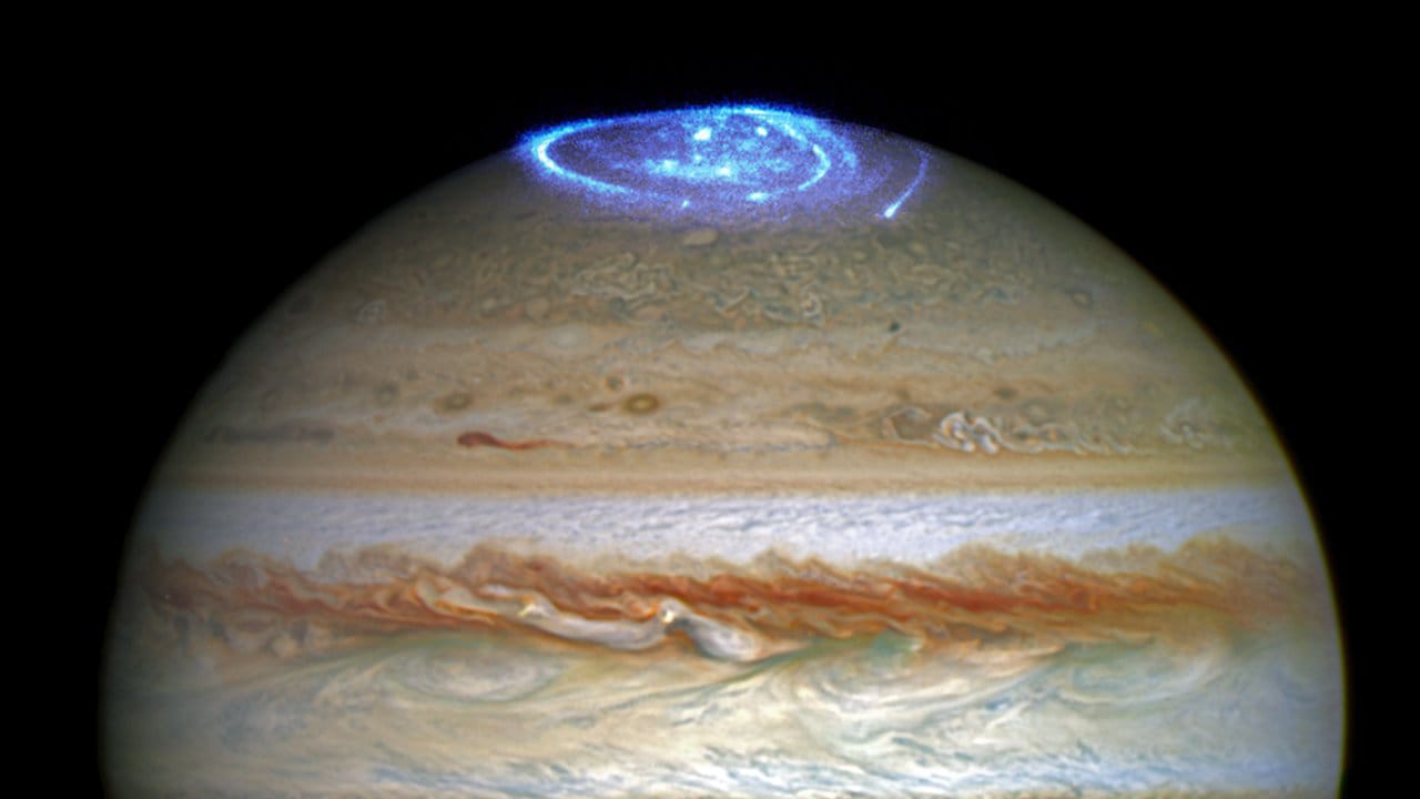 Jupiter’s northern lights are beautiful, and this image combines an image taken with Hubble Space Telescope in the optical (taken in spring 2014) and observations of its auroras in the ultraviolet, taken in 2016. (via Hubble Space Telescope, via Gizmodo)