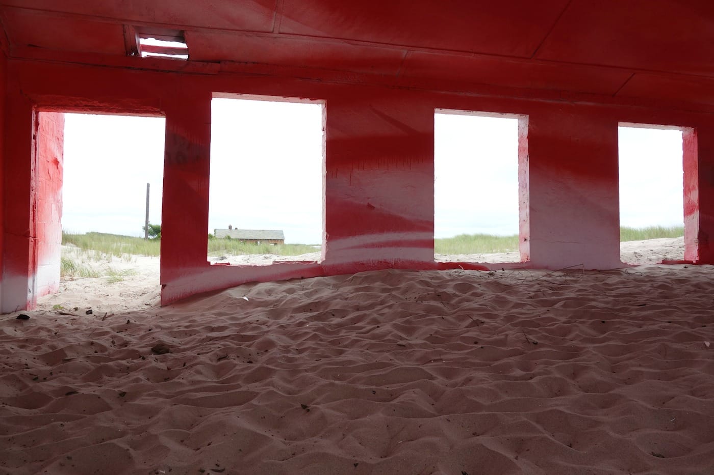 Installation view of Katharina Grosse's "Rockaway!" at Fort Tilden