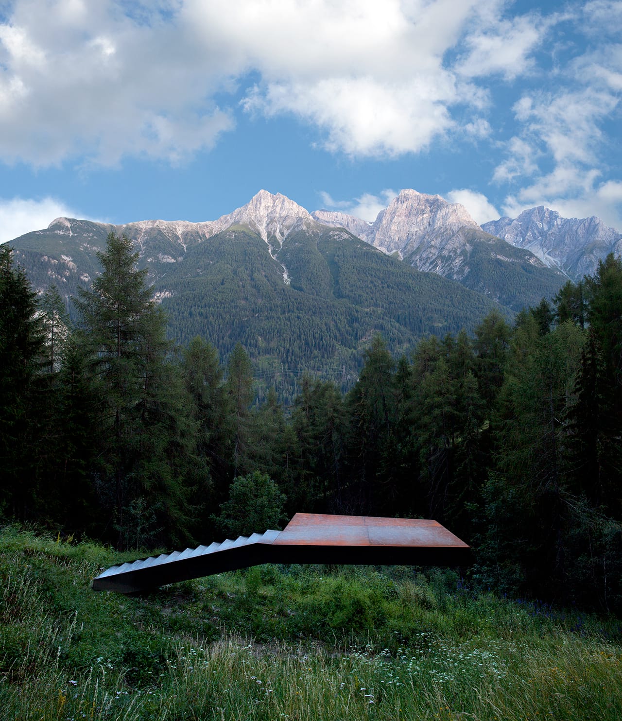 Not Vital, Büna libra (2011), Fundaziun Not Vital, Switzerland, © Eric Gregory Powell/Courtesy Fundaziun Not Vital/Outdoor Art, Prestel 2015