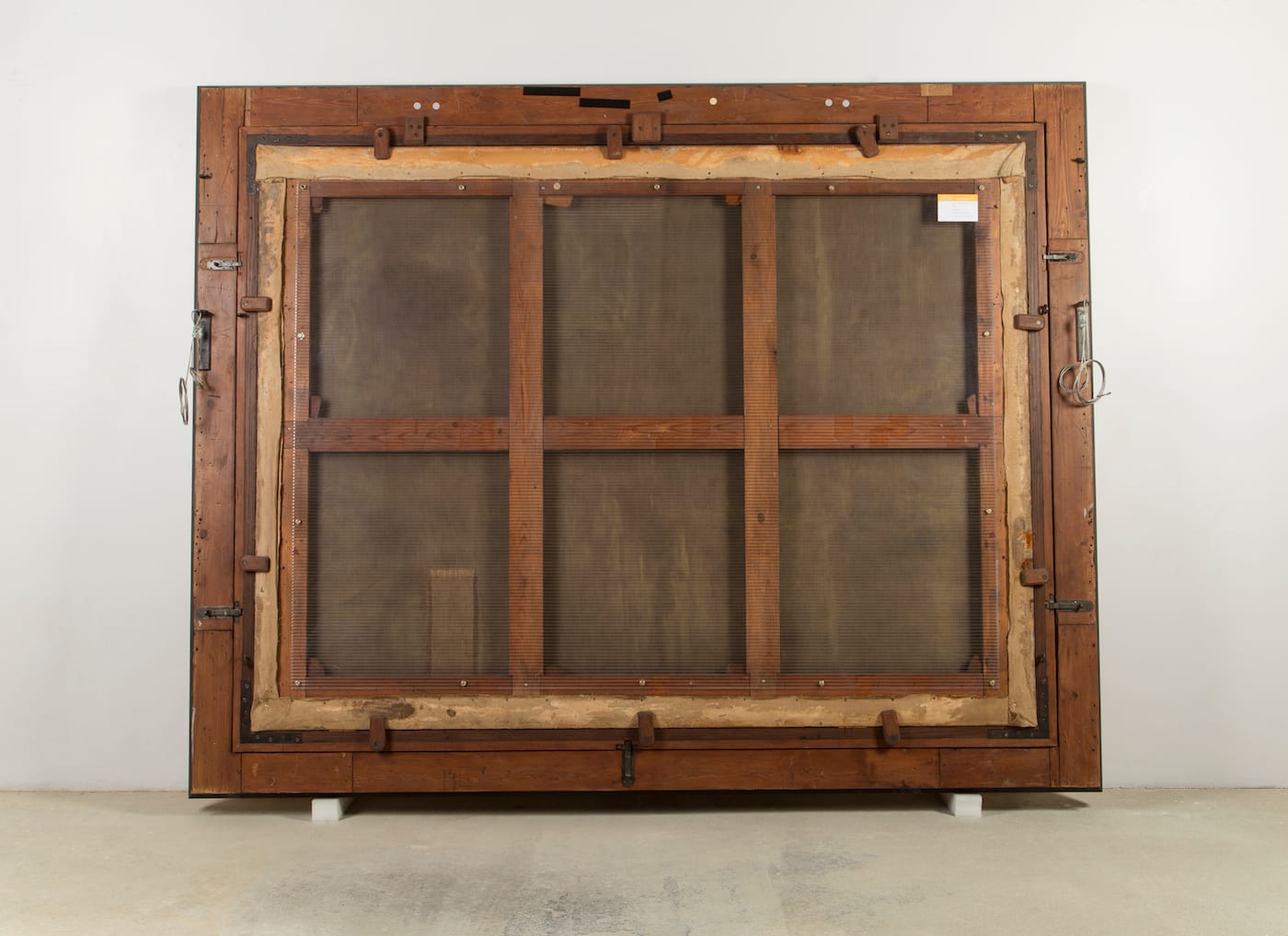 Verso 6 The-Anatomy-Lesson_VM-Verso-F4A8792_300dpi