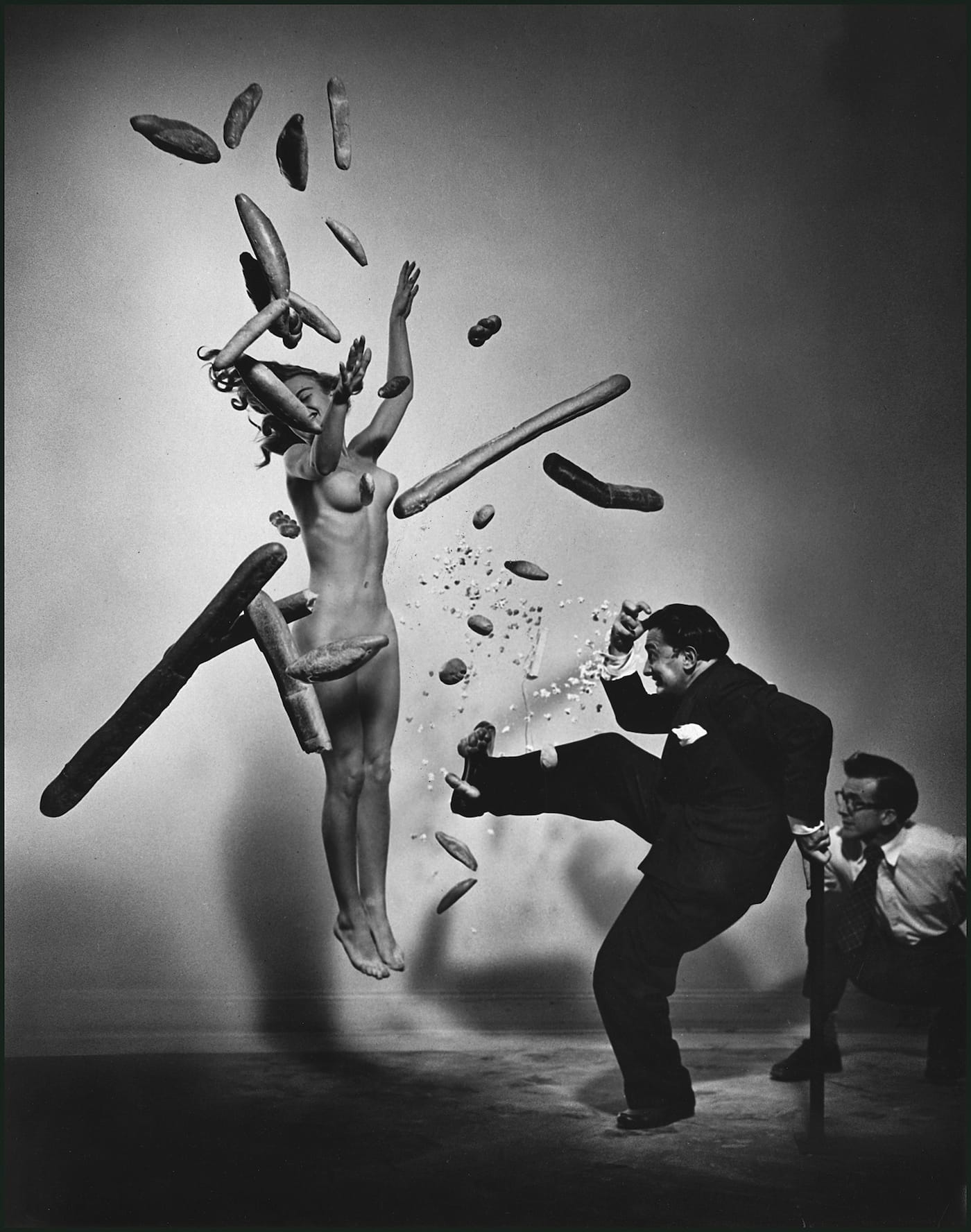 7_Halsman_Dali in his studio