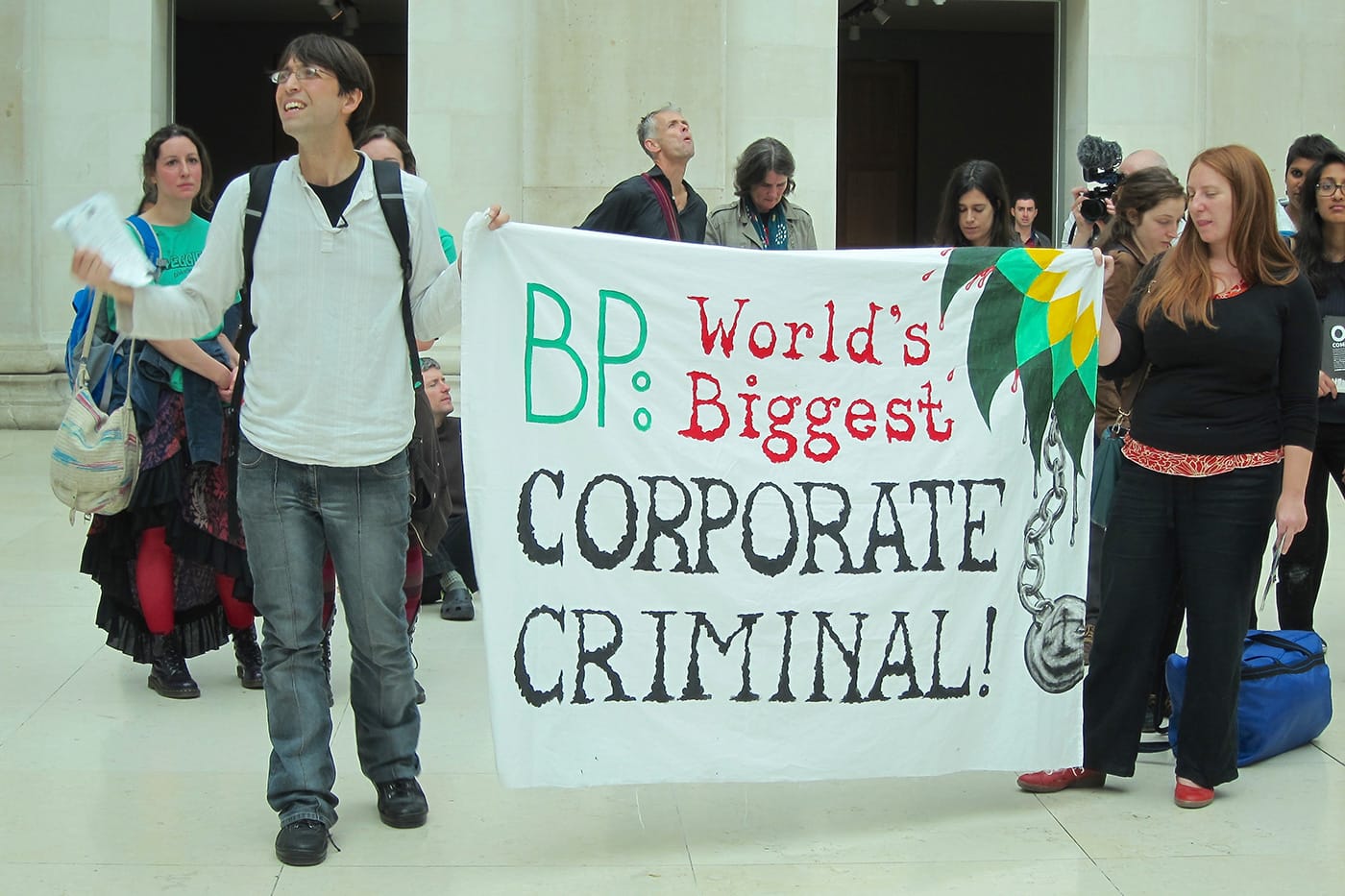 Art Not Oil procession through British Museum. (photo by Zoe Broughton, provided by Art Not Oil)