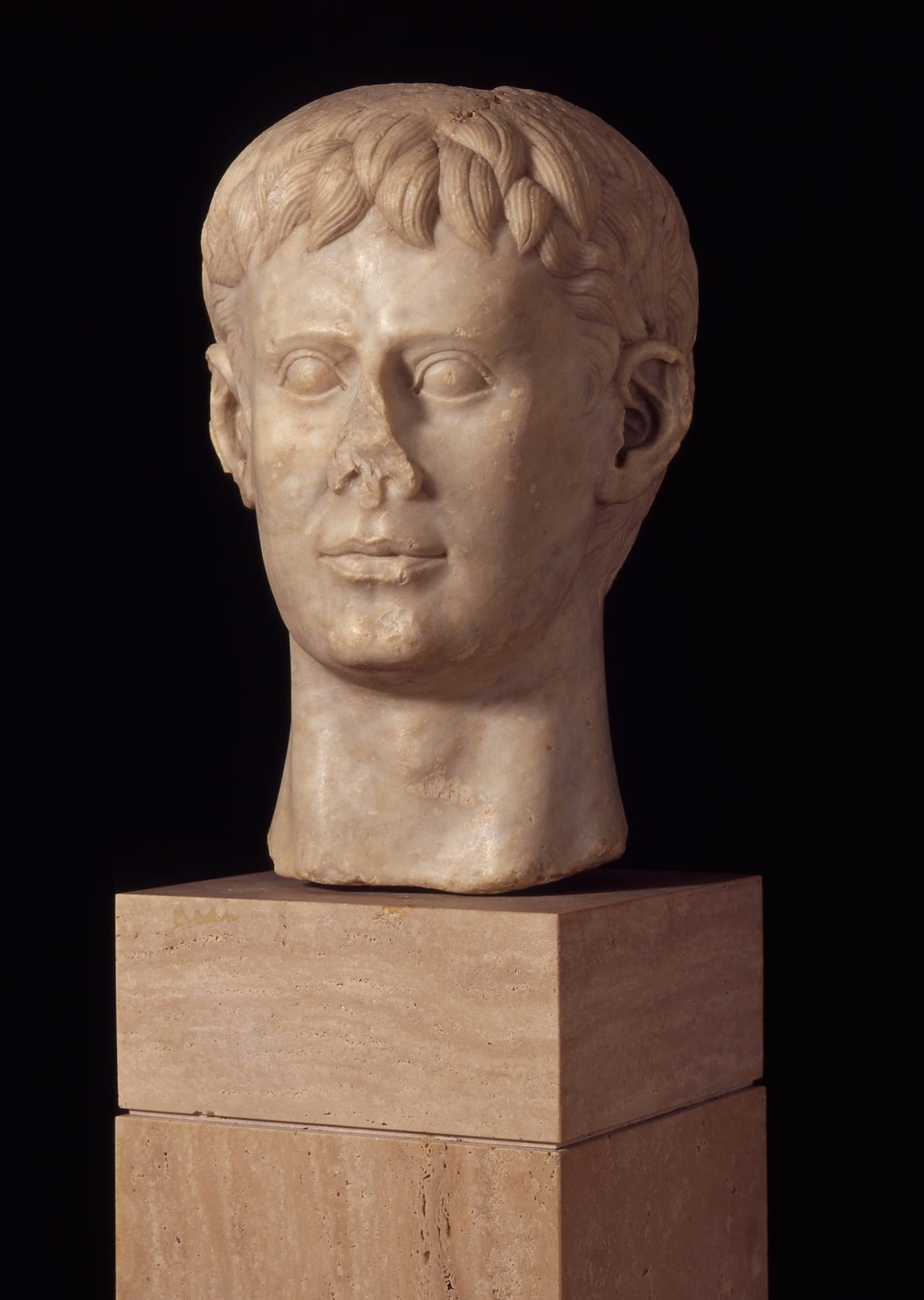Marble bust of Frederick II, Italy (1220–50 CE) (Deutsches Archäologisches Institut, Rome; © H. Behrens, DAI Rom)