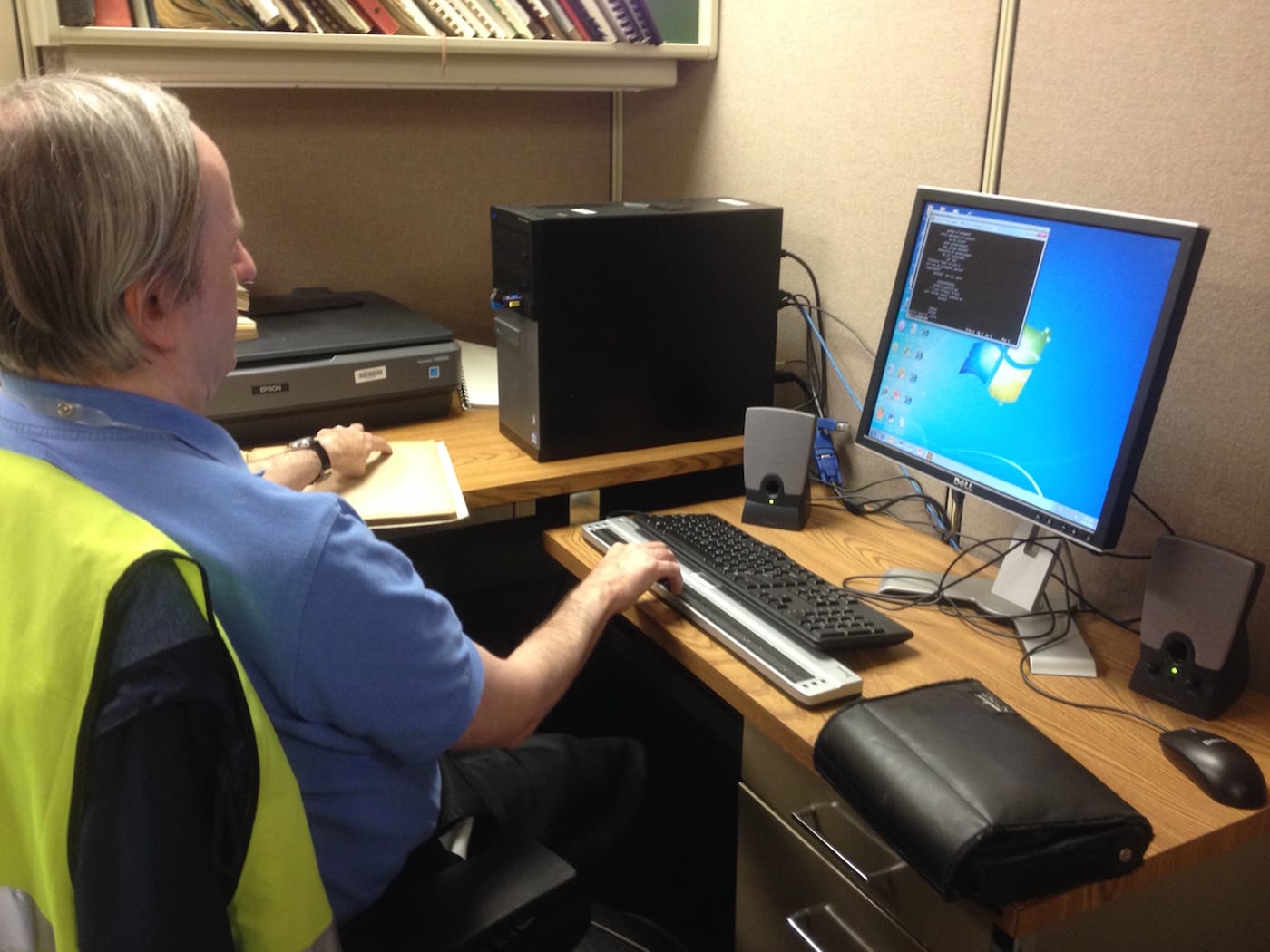 Gilbert Busch, Braille music specialist, proofreading a digitized score (courtesy Libray of Congress)