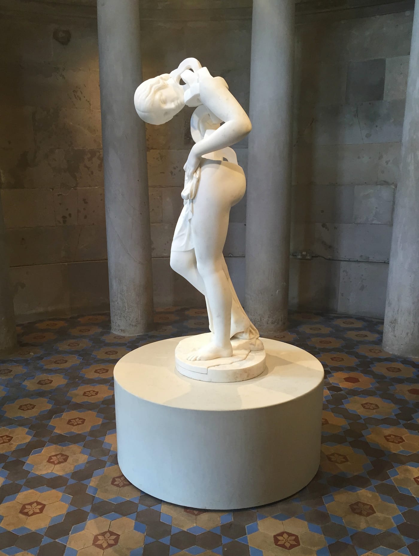 Jonathan Owen, "Untitled" (2016)