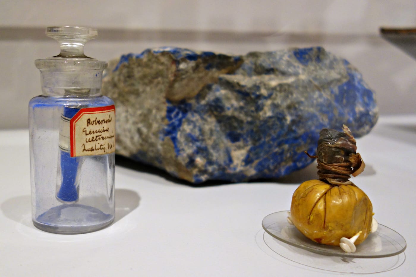 Installation view of 'Artists and Their Tools' at the Harvard Art Museums (photo by the author for Hyperallergic)