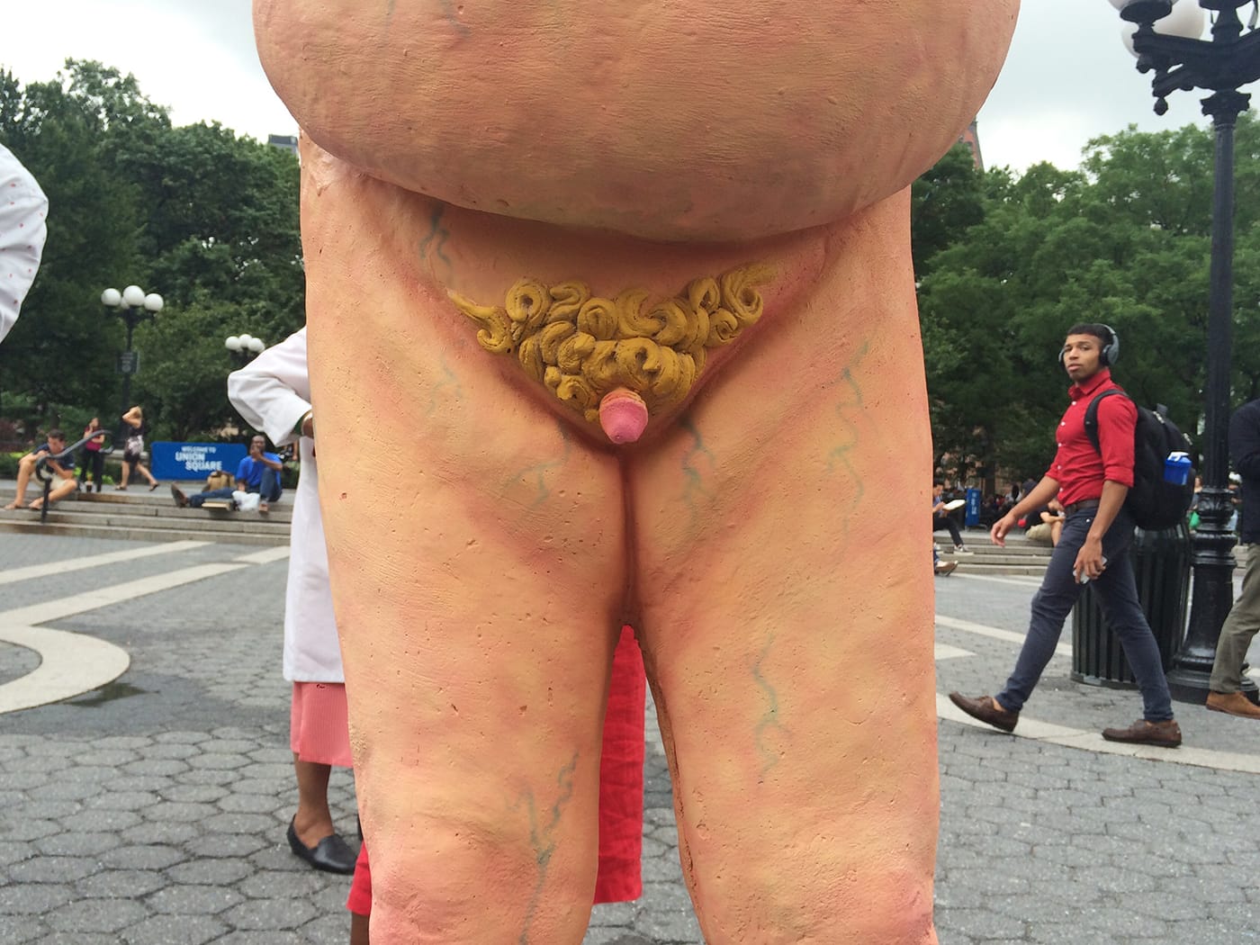 The nude Trump statue in Union Square 