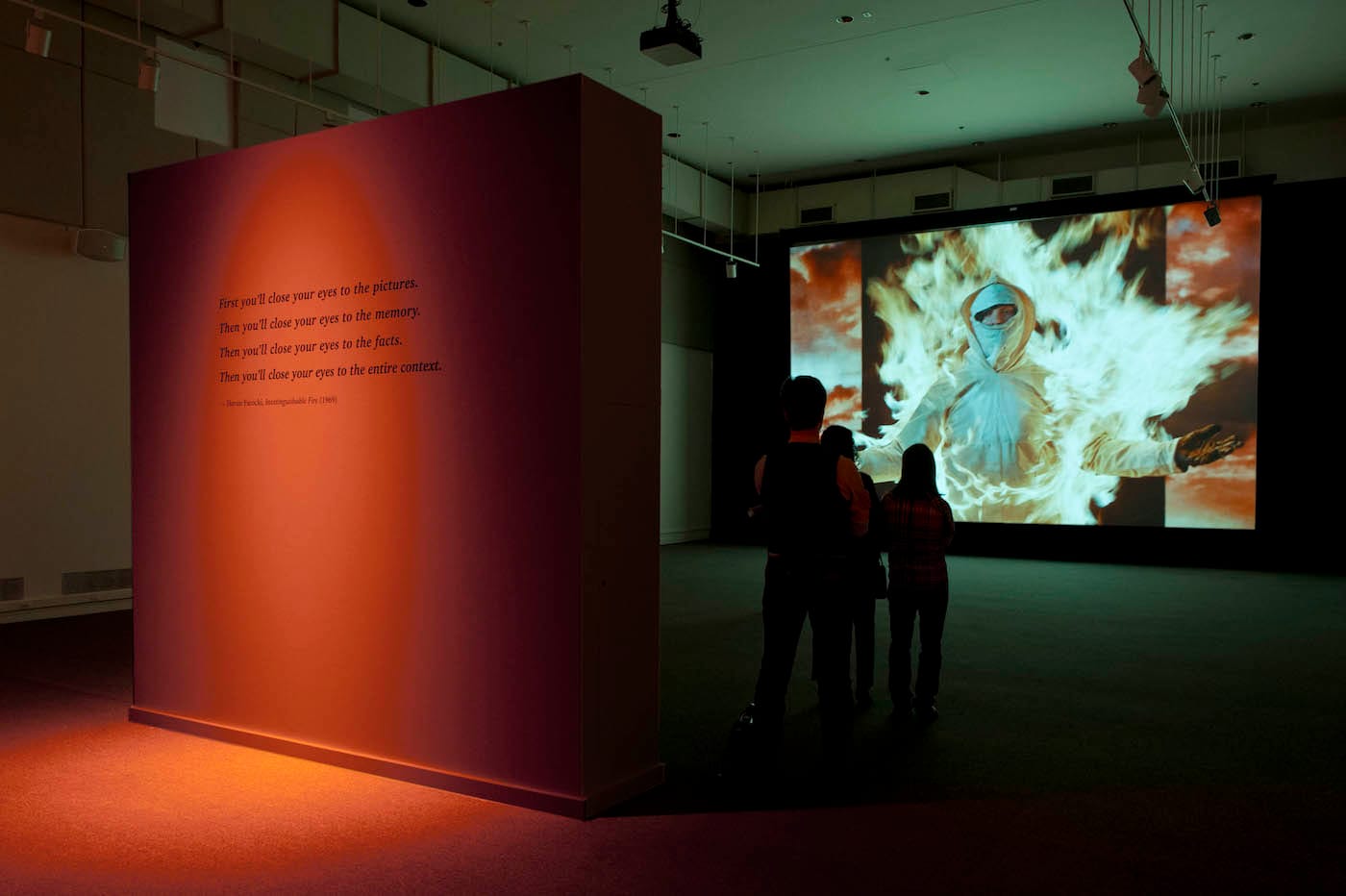 installation-shot-of-inextinguishable-fire