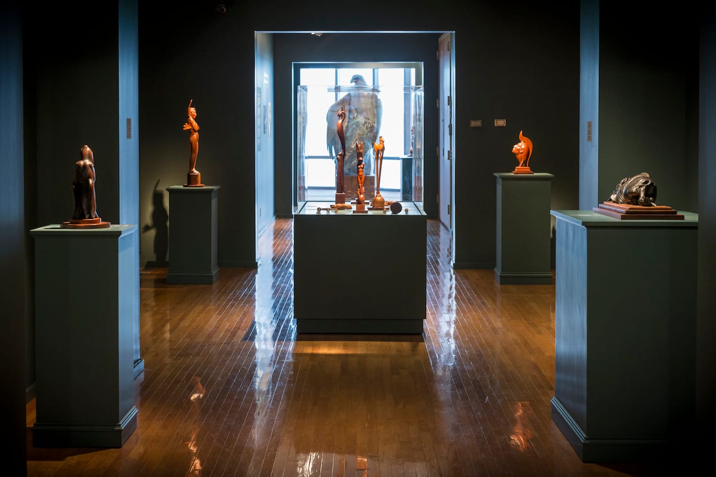 Installation view of 'Following the Grain: A Centennial Celebration of Willard Stone' (photo by Erik Campos, courtesy Gilcrease Museum)