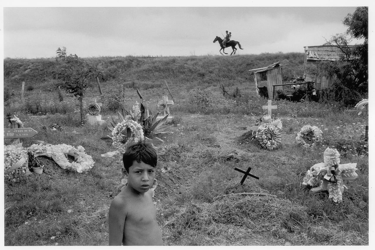 Alex Webb, Matamoros, Tamaulipas, 1978; from Alex Webb: La Calle (Aperture/Televisa Foundation, 2016)