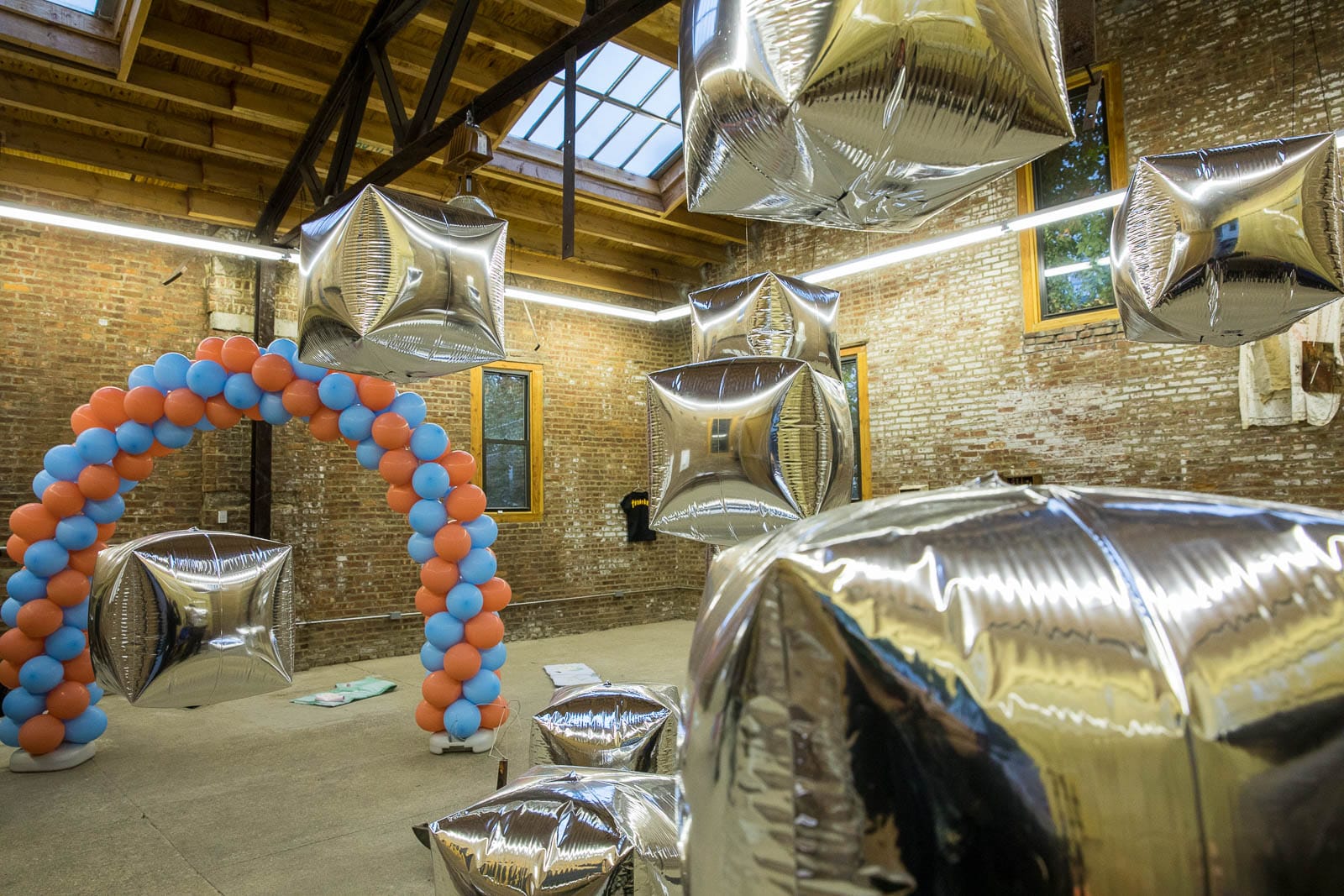 (all photos by the author for Hyperallergic)