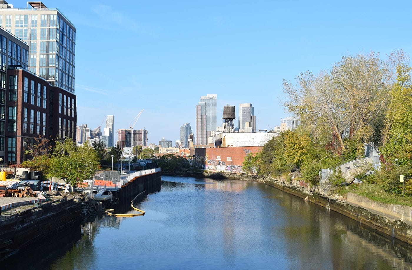The Gowanus Canal seen from the 3rd Street Bridge (all photos by the author for Hyperallergic)
